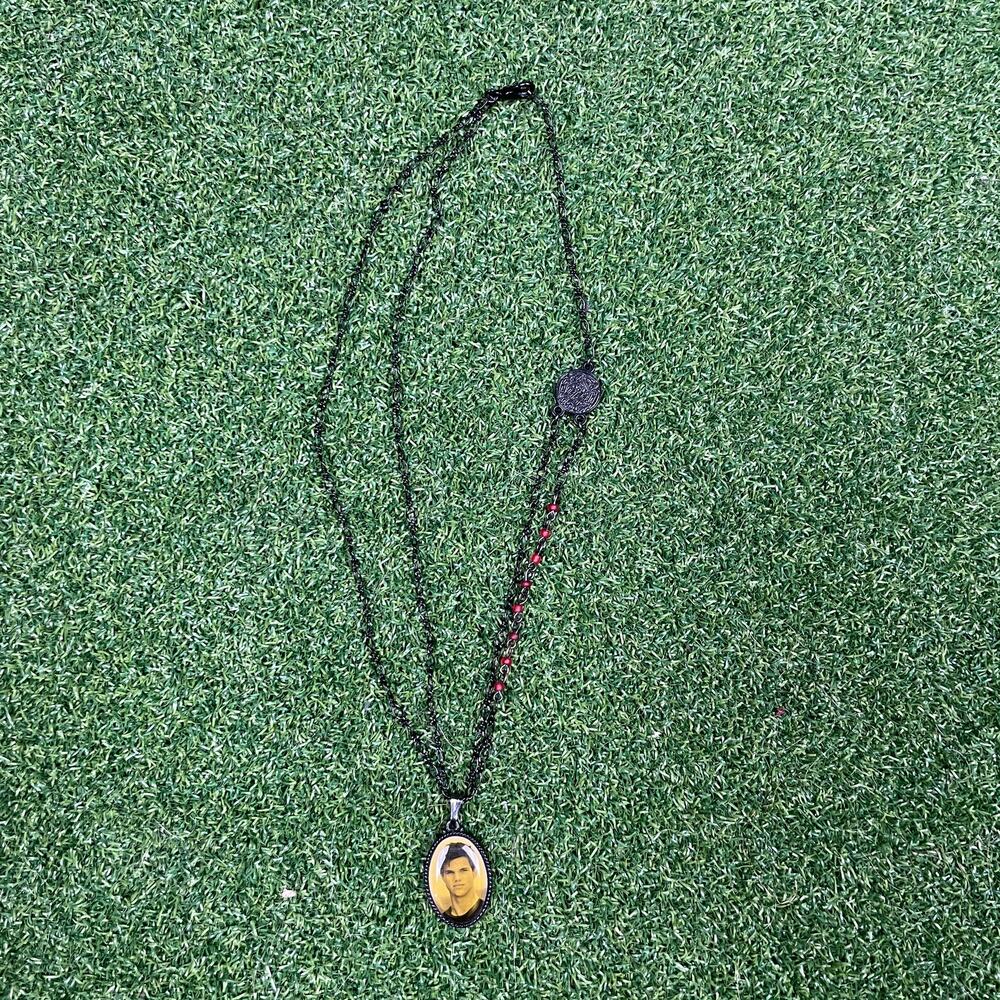 Y2K The Twilight Saga - Eclipse - Framed Jacob - Double Chain Necklace